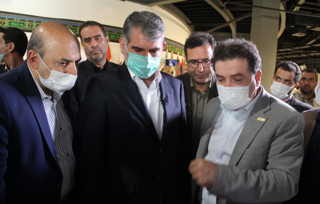 بازدید وزیر جهاد کشاورزی از نخستین رویداد فناوری های نوین پژوهشگاه بیوتکنولوژی کشاورزی ( حسن سمیعی )