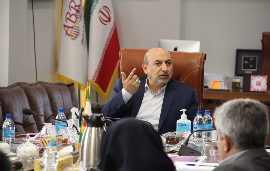 نشست نظارت ستادی سازمان تحقیقات،آموزش وترویج کشاورزی باحضورمعاون وزیرجهاد کشاورزی درپژوهشگاه بیوتکنولوژی کشاورزی –           عکس:حسن سمیعی