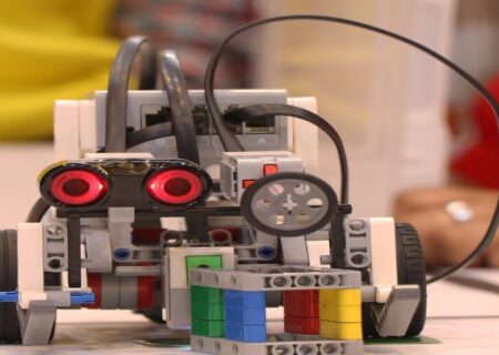 موفقیت چشم گیر رباتیک کاران البرز در مسابقات جهانی