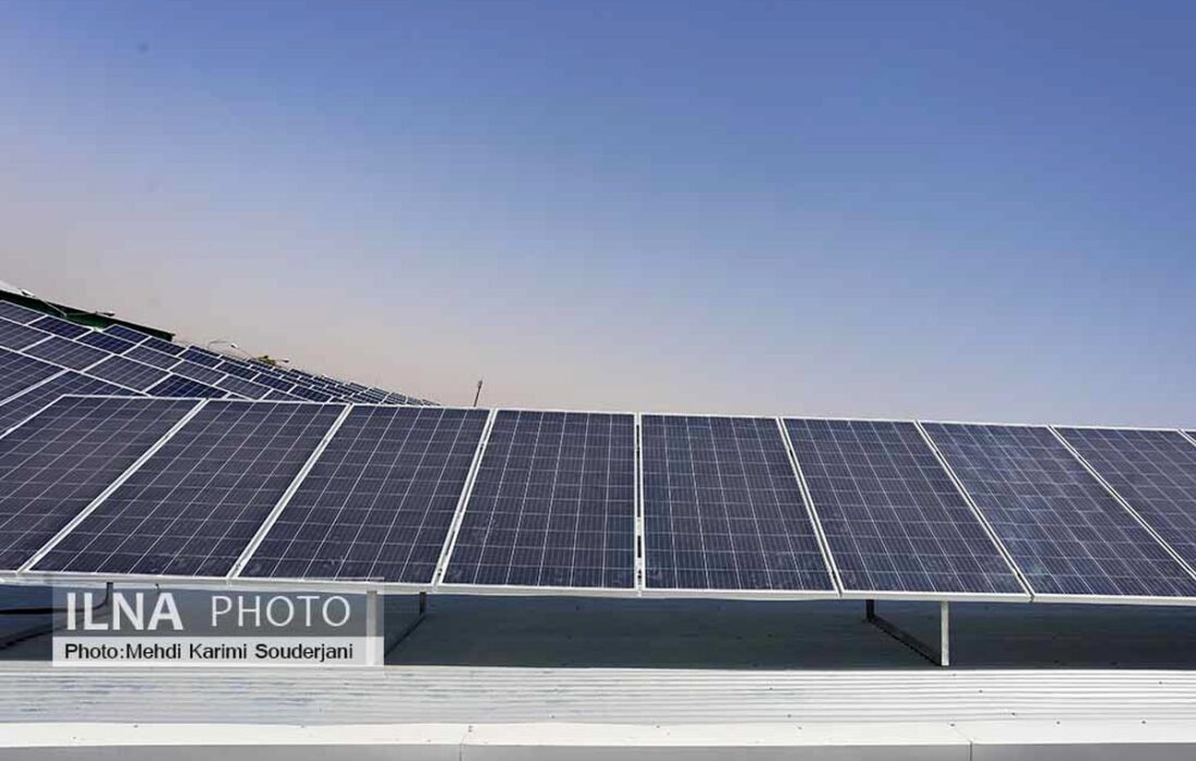 راه‌اندازی مزارع و نیروگاه‌های خورشیدی به تامین برق صنایع کمک می‌کند