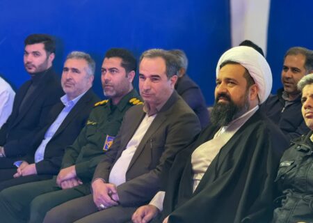 جشن بزرگ روز فرهنگی در شهرستان چهارباغ برگزار شد